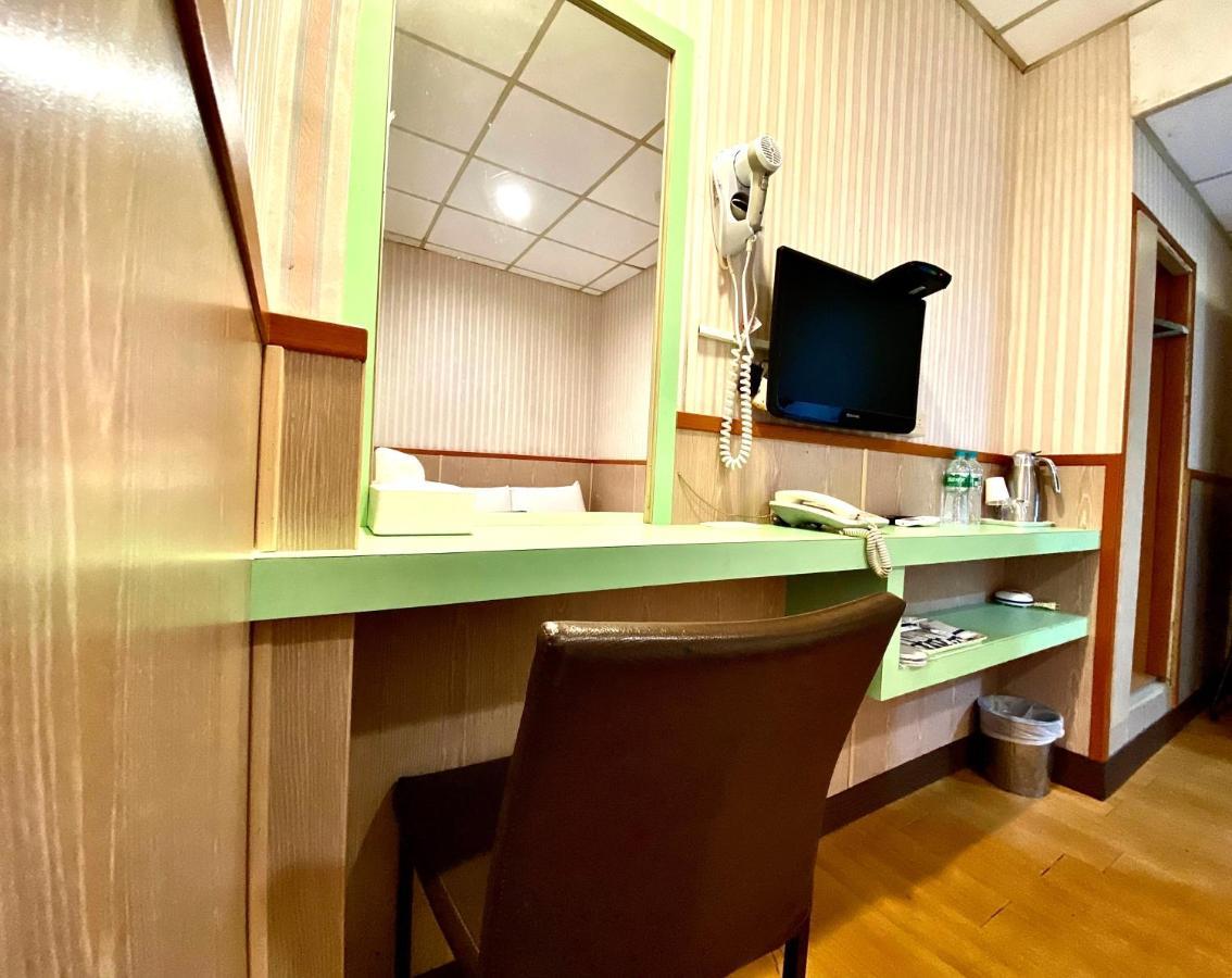 Ying Lun Hotel Taitung Luaran gambar